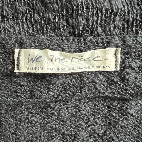 Free People Washed Black V-Neck Oversized Shirt New with tags - Picture 3 of 3